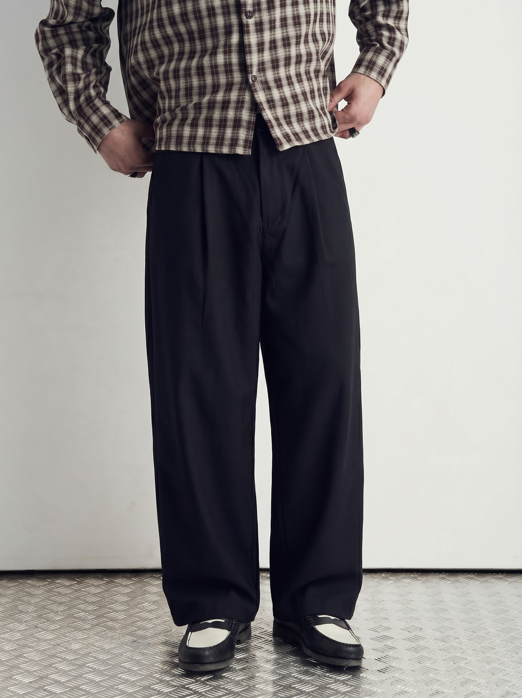 CURVED CLASSIC PANT