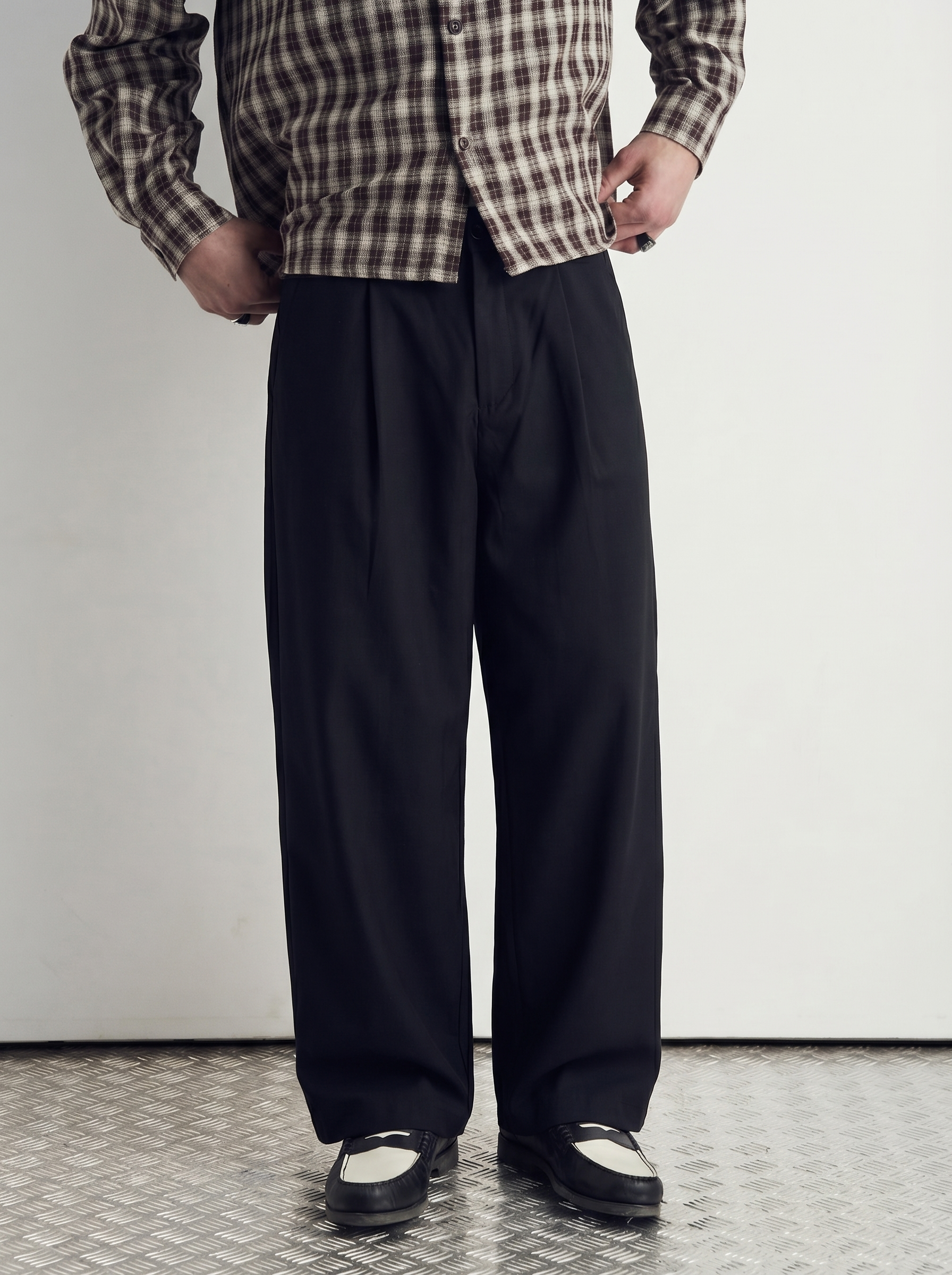CURVED CLASSIC PANT